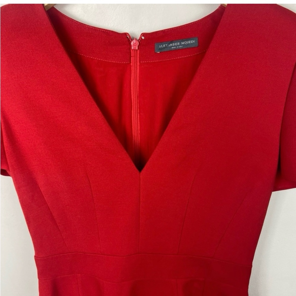 Alexander McQueen Wool Silk Fit Flare Dress 40 - Picture 3 of 8